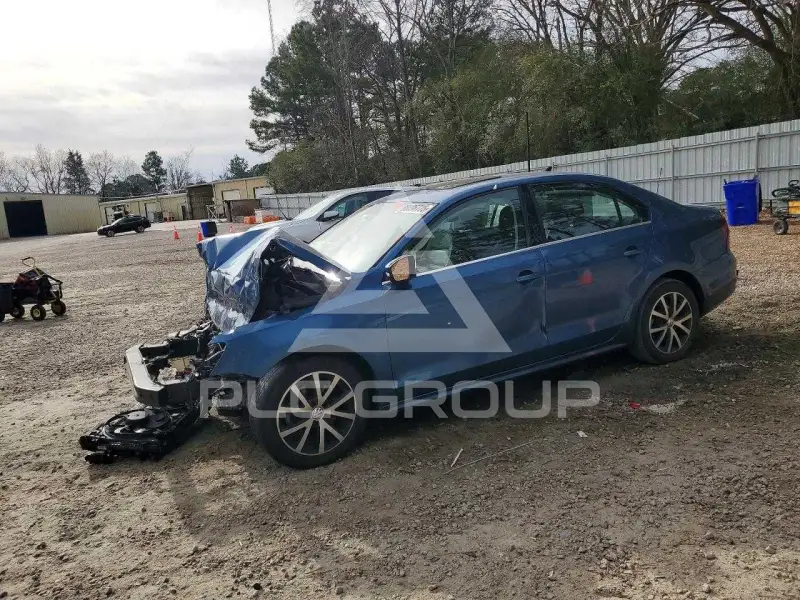 2017 Volkswagen Jetta фото