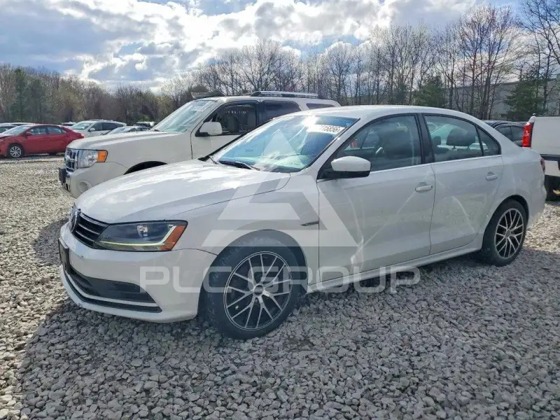 2017 Volkswagen Jetta photo