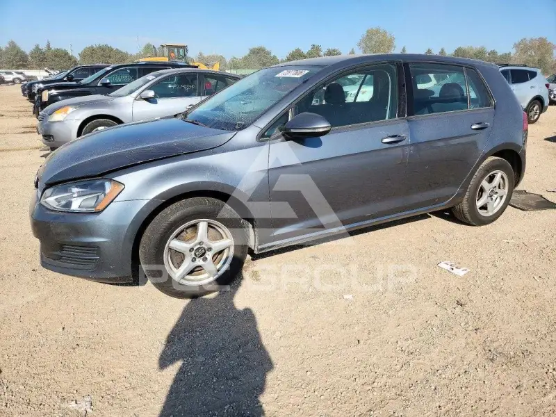 2017 Volkswagen GOLF фото