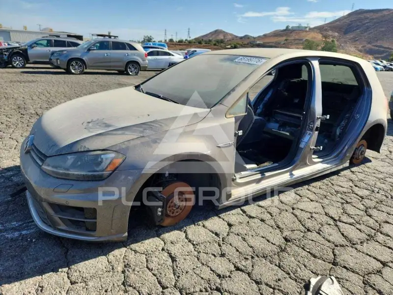 2017 Volkswagen GOLF photo