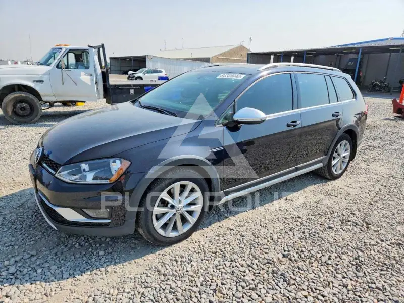 2017 Volkswagen GOLF фото