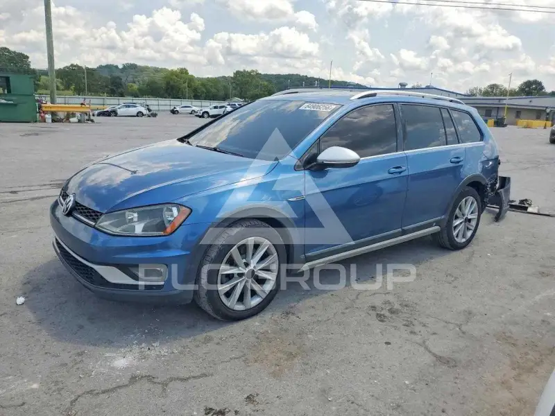 2017 Volkswagen GOLF photo