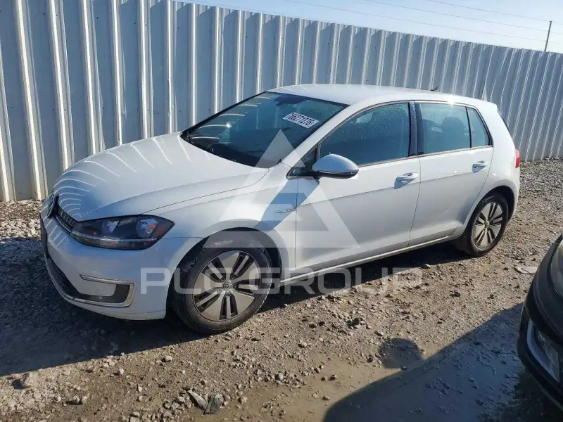 2017 Volkswagen GOLF фото