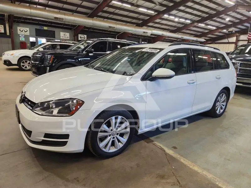 2017 Volkswagen GOLF фото