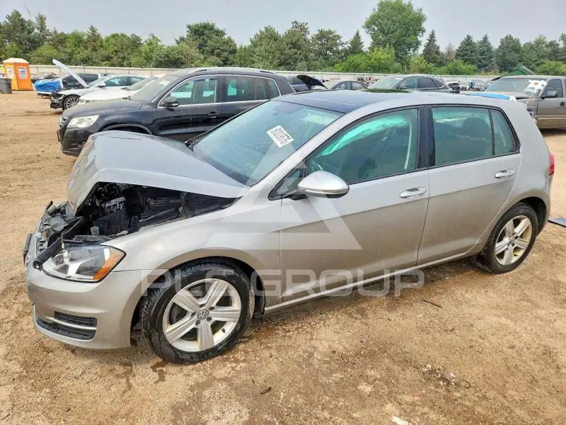 2017 Volkswagen GOLF фото