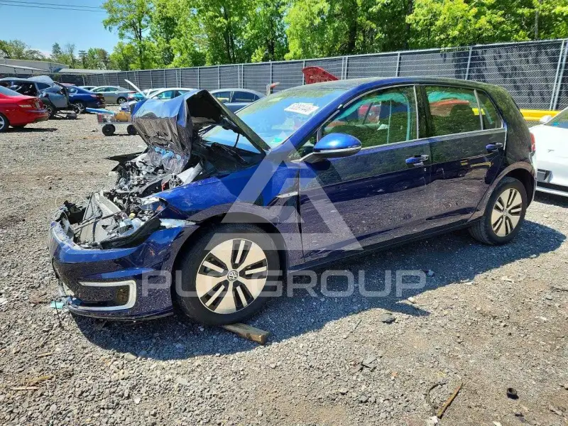 2017 Volkswagen GOLF фото