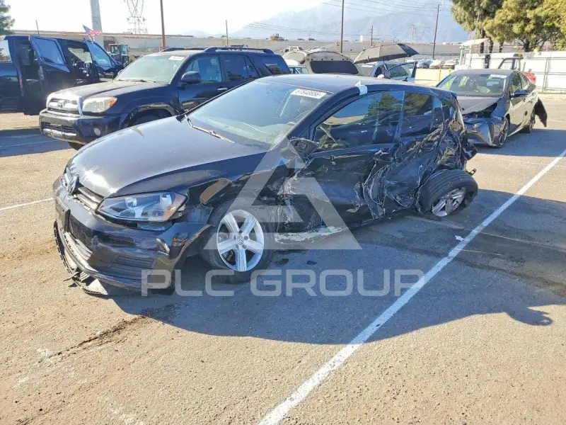 2017 Volkswagen GOLF фото