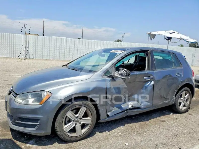 2017 Volkswagen GOLF фото