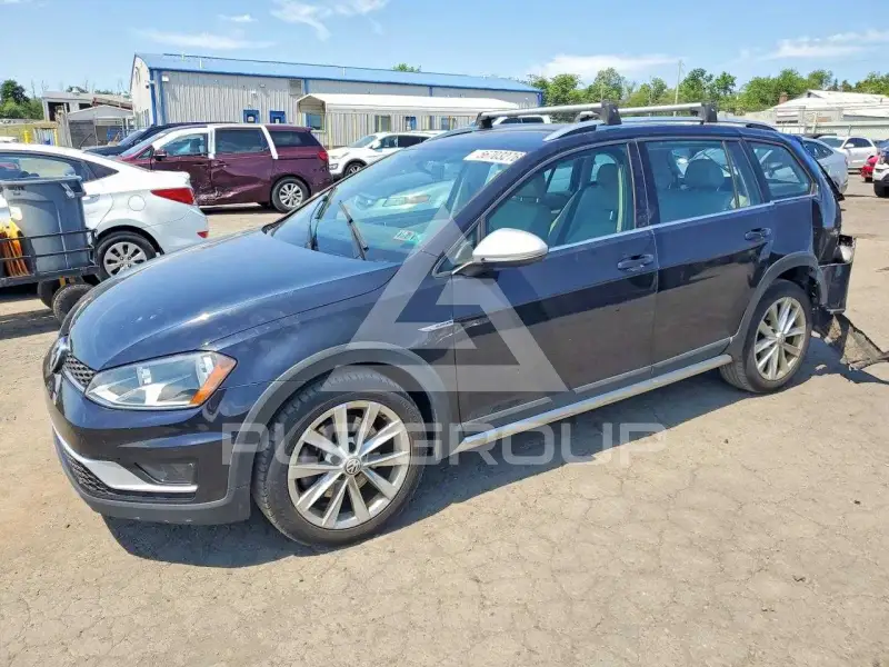 2017 Volkswagen GOLF фото