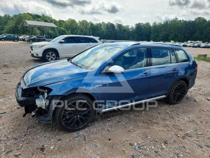 2017 Volkswagen GOLF фото