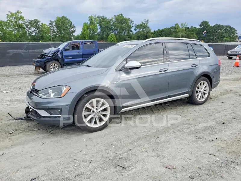 2017 Volkswagen GOLF фото