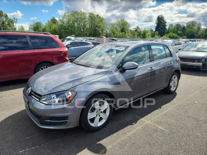 2017 Volkswagen GOLF фото