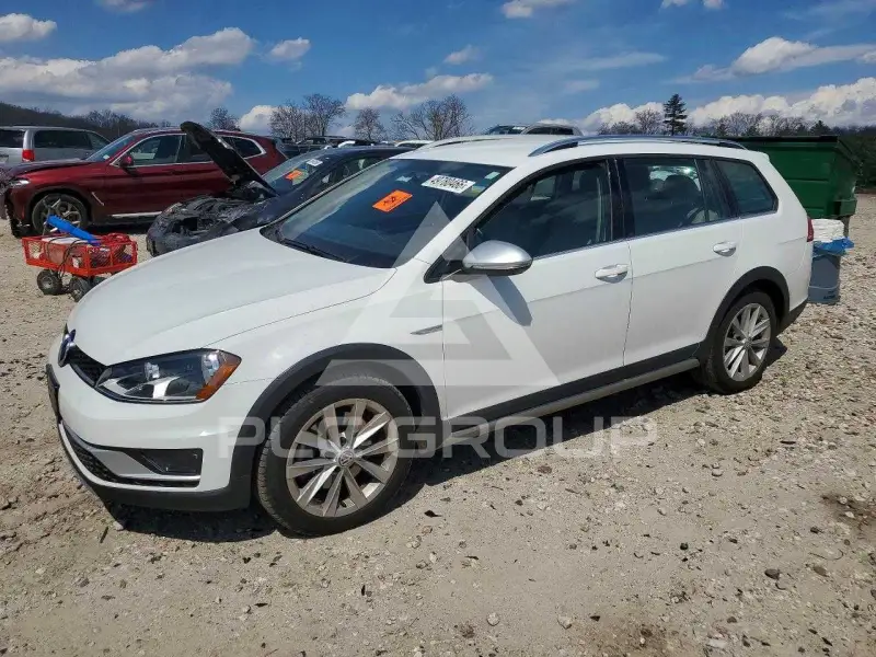 2017 Volkswagen GOLF фото