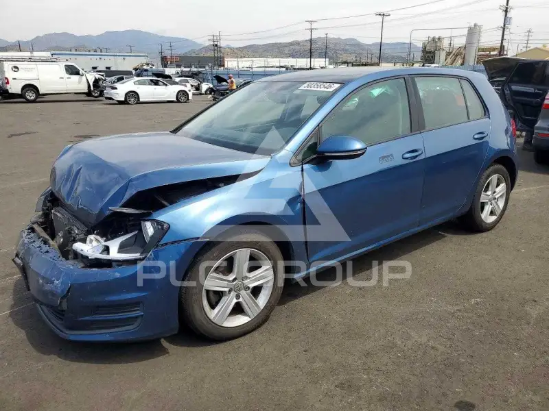 2017 Volkswagen GOLF фото
