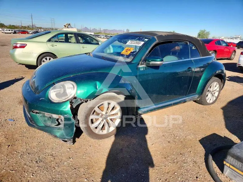 2017 Volkswagen BEETLE фото