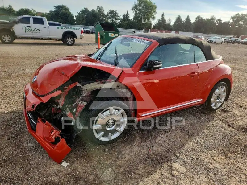 2017 Volkswagen BEETLE фото