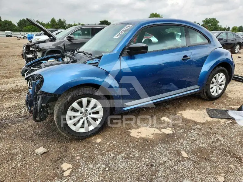 2017 Volkswagen BEETLE фото