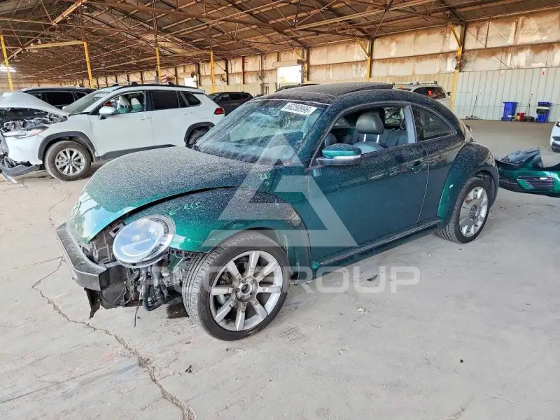 2017 Volkswagen BEETLE фото