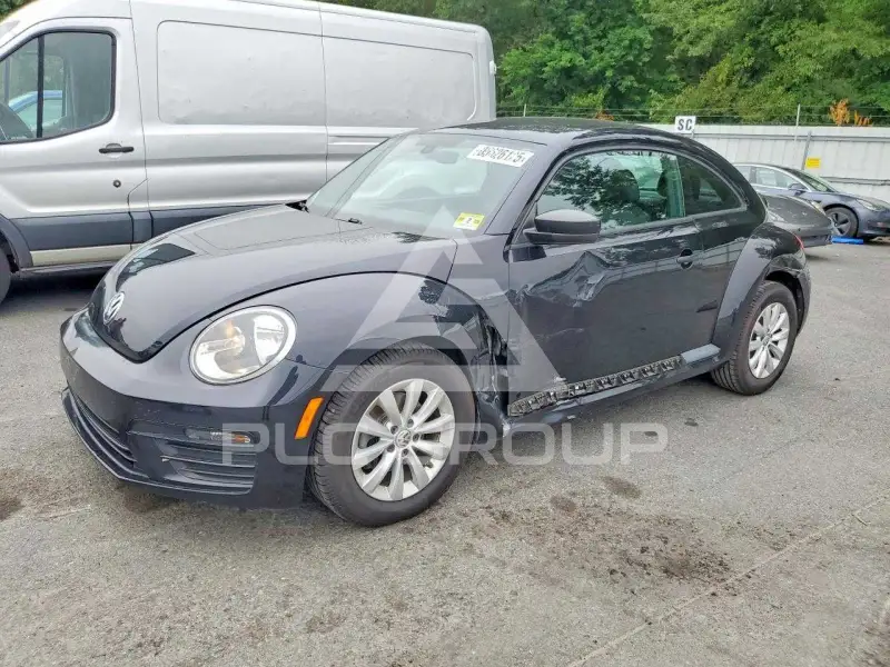2017 Volkswagen BEETLE фото