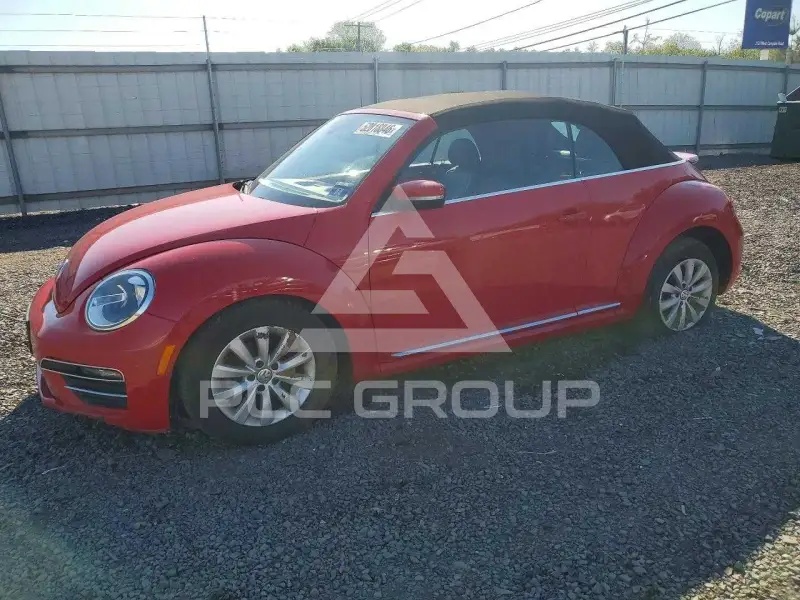 2017 Volkswagen BEETLE photo
