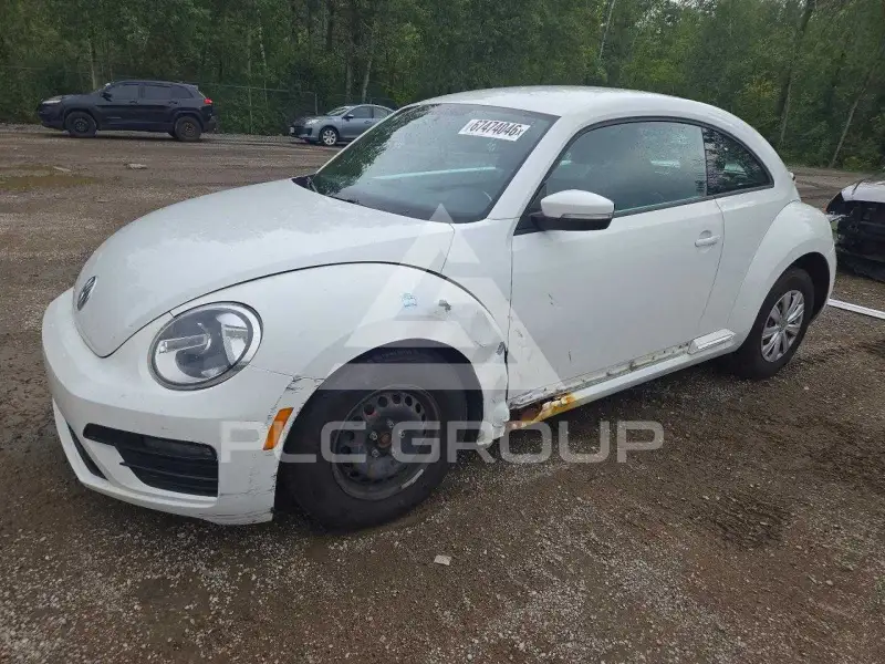 2017 Volkswagen BEETLE фото