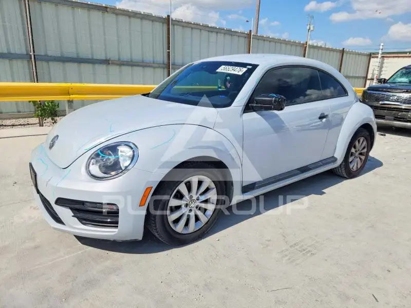 2017 Volkswagen BEETLE фото