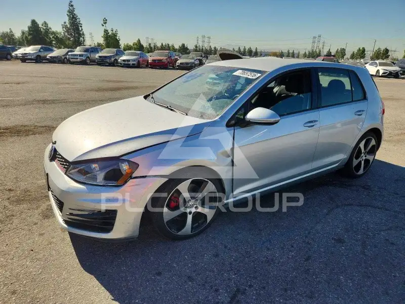 2017 Volkswagen GTI фото