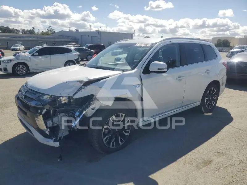 2018 Mitsubishi OUTLANDER фото