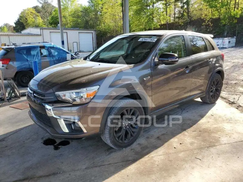 2018 Mitsubishi OUTLANDER фото