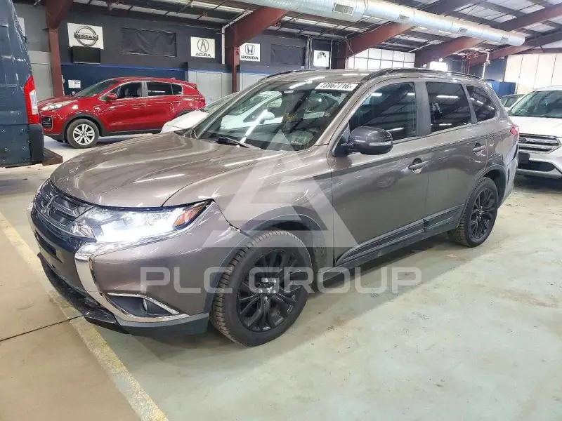 2018 Mitsubishi OUTLANDER фото