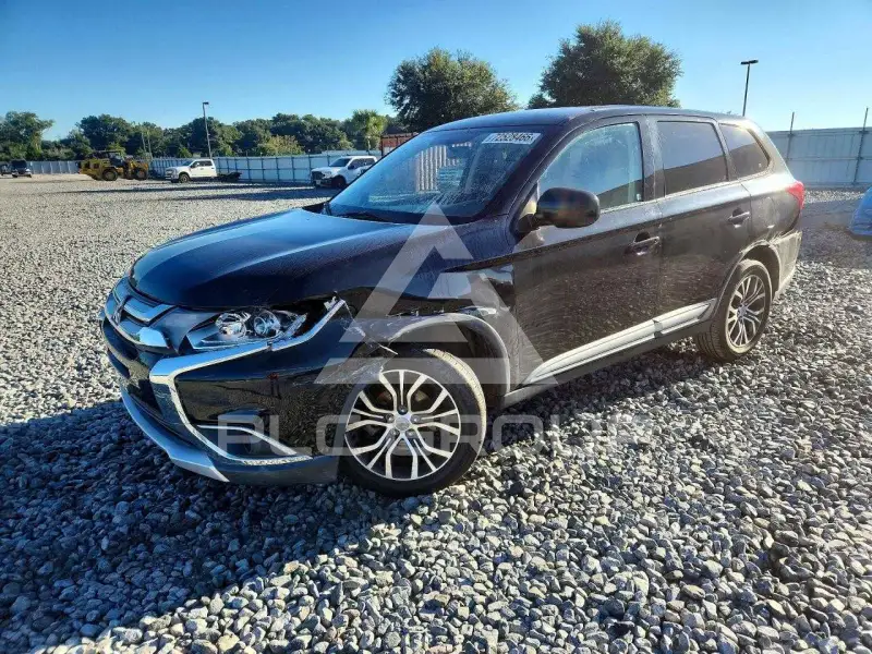 2018 Mitsubishi OUTLANDER photo