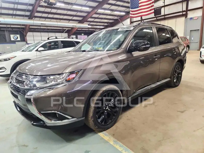 2018 Mitsubishi OUTLANDER фото