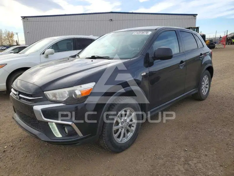 2018 Mitsubishi OUTLANDER фото