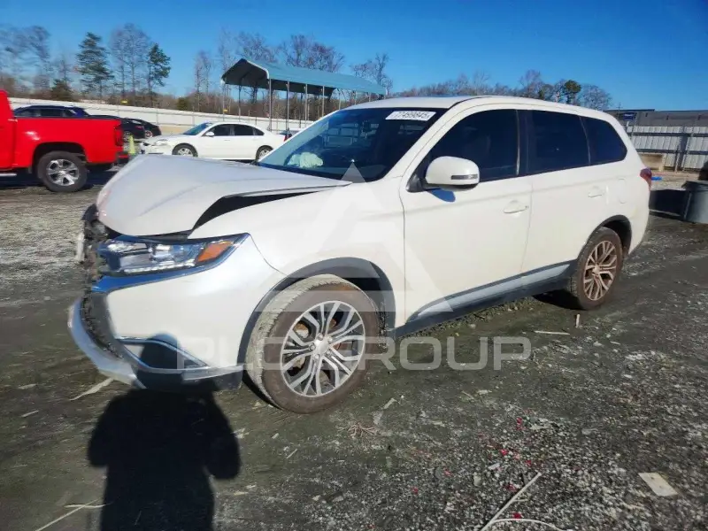 2018 Mitsubishi OUTLANDER фото