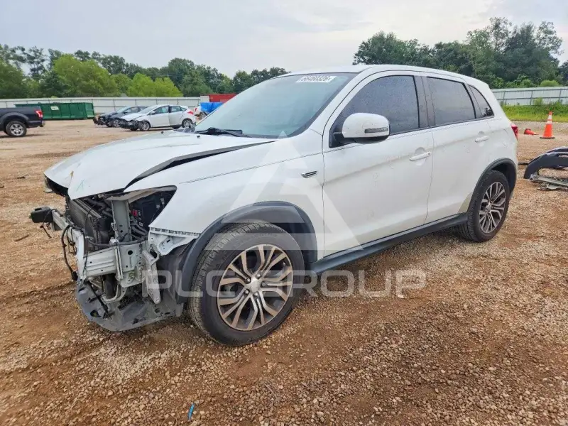 2018 Mitsubishi OUTLANDER фото