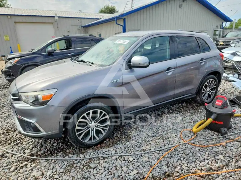 2018 Mitsubishi OUTLANDER фото