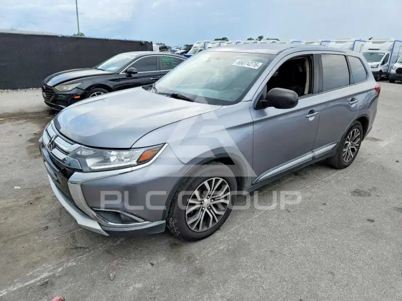 2018 Mitsubishi OUTLANDER фото