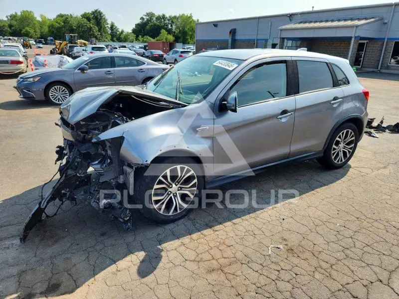 2018 Mitsubishi OUTLANDER фото