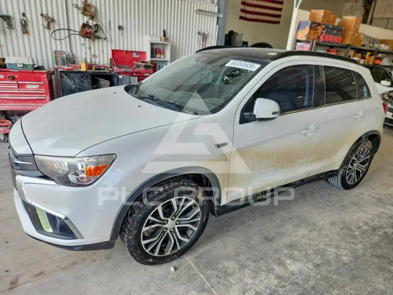 2018 Mitsubishi OUTLANDER фото