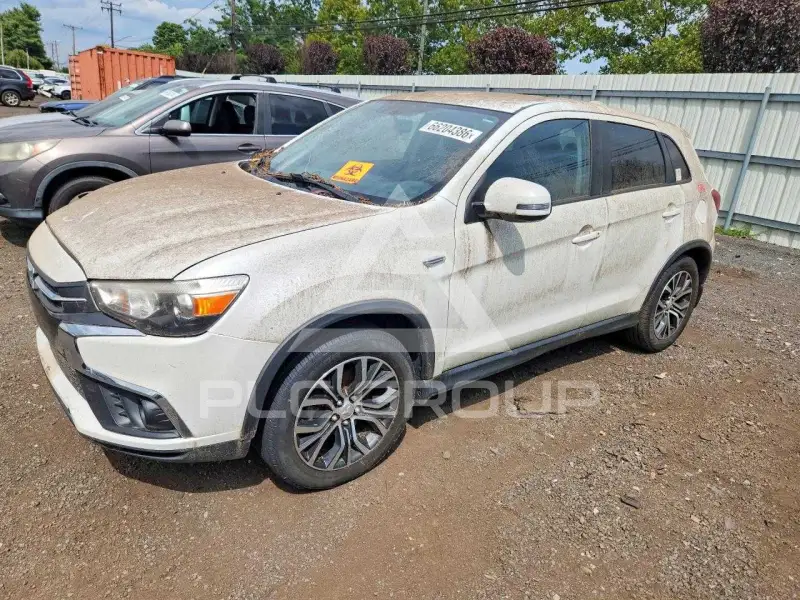 2018 Mitsubishi OUTLANDER фото