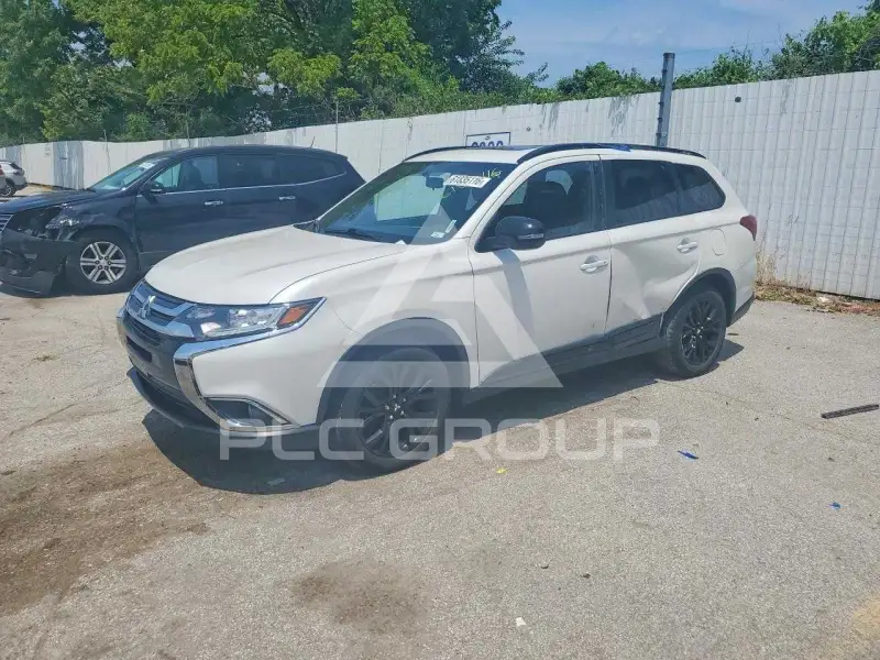 2018 Mitsubishi OUTLANDER фото