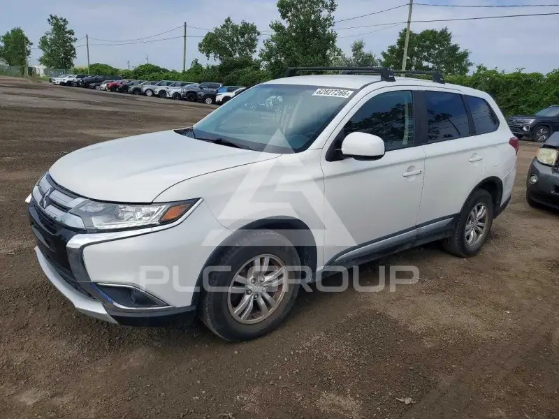 2018 Mitsubishi OUTLANDER фото