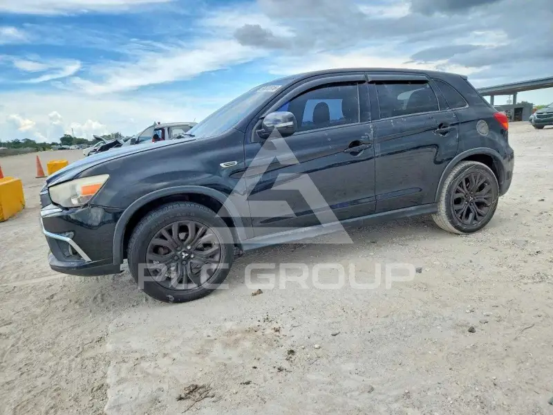 2018 Mitsubishi OUTLANDER фото