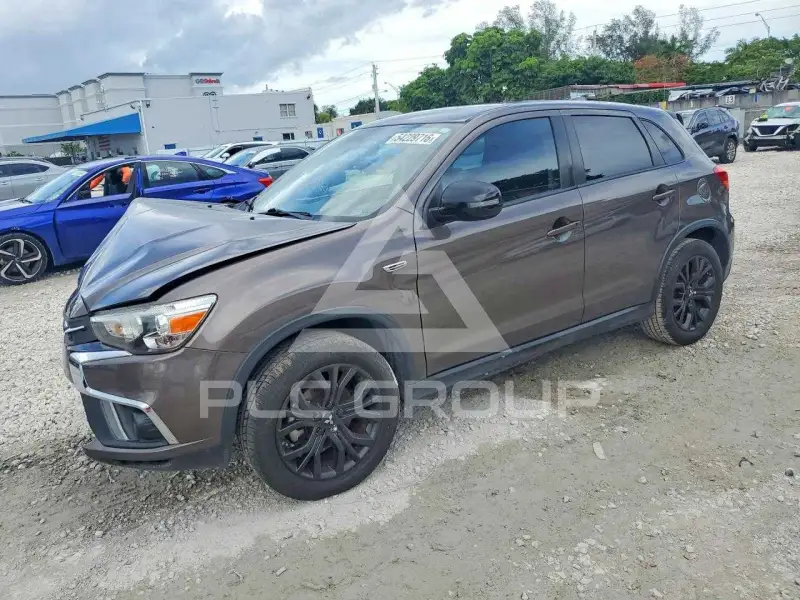 2018 Mitsubishi OUTLANDER фото