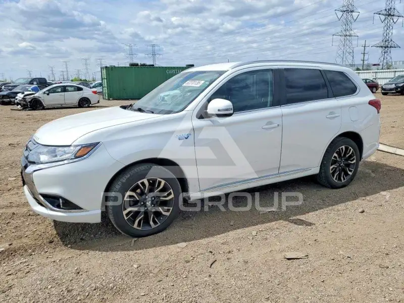 2018 Mitsubishi OUTLANDER фото