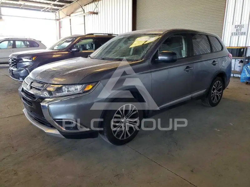 2018 Mitsubishi OUTLANDER photo