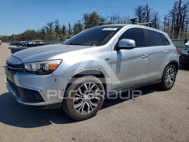 2018 Mitsubishi OUTLANDER фото
