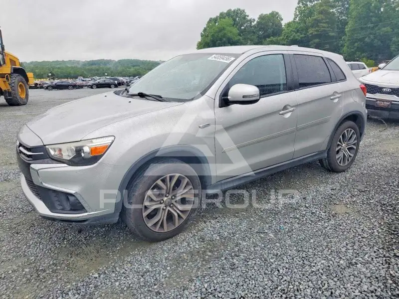 2018 Mitsubishi OUTLANDER фото