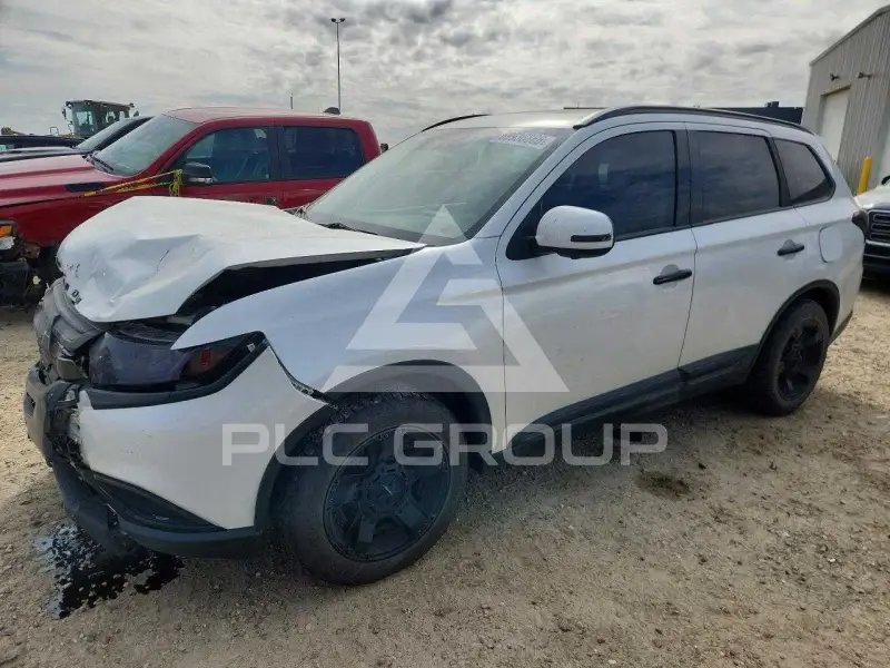 2018 Mitsubishi OUTLANDER фото