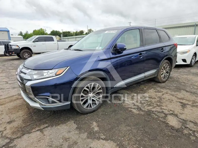 2018 Mitsubishi OUTLANDER photo